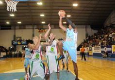 Foto de la galería: O.T.C. 94-A. Italiana 66