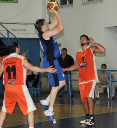 Foto de la galería: 1ra.Final:Racing 67-Catarata 74