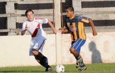 Foto de la galería: Guaraní 2-Mitre 1
