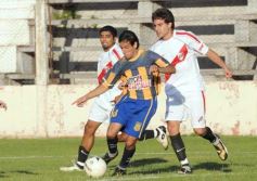 Foto de la galería: Guaraní 2-Mitre 1