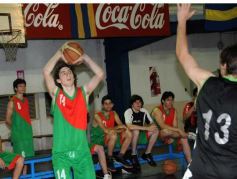 Foto de la galería: Brown 71-Col. Unidas 49