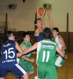 Foto de la galería: Guaraní 64-Sacachispa 57