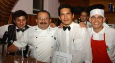 Foto de la galería: Arnaldo Santa Cruz con Musicos Invitados