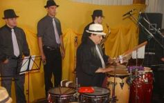 Foto de la galería: Arnaldo Santa Cruz con Musicos Invitados