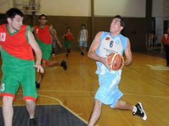 Foto de la galería: Racing 87- Brown 79