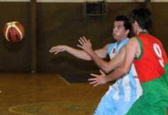 Foto de la galería: Racing 87- Brown 79