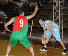 Foto de la galería: Racing 87- Brown 79