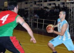 Foto de la galería: Racing 87- Brown 79