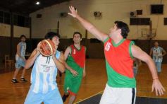Foto de la galería: Racing 87- Brown 79