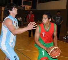 Foto de la galería: Racing 87- Brown 79