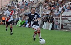 Foto de la galería: Guaraní 1 - Colegiales 1