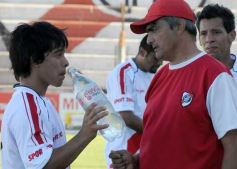 Foto de la galería: Guaraní 4-Brown 4