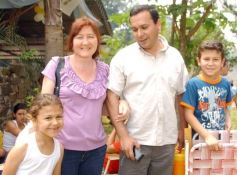 Foto de la galería: Devoción y Fiesta por La Santa