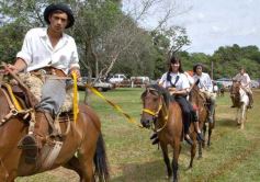 Foto de la galería: Devoción y Fiesta por La Santa