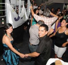 Foto de la galería: El Territorio,  Despedida y Brindis del año con Amigos