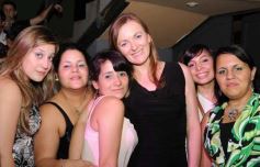 Foto de la galería: El Territorio,  Despedida y Brindis del año con Amigos