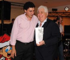 Foto de la galería: Fiesta y reconocimientos a Don Quique Fernandez