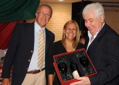 Foto de la galería: Fiesta y reconocimientos a Don Quique Fernandez