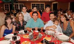 Foto de la galería: Fiesta y reconocimientos a Don Quique Fernandez