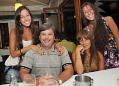 Foto de la galería: Noche de Viernes en Costanera de Posadas