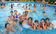 Foto de la galería: Pileta en Familias