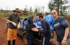 Foto de la galería: Primeras horas después del tornado en Tobuna