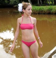 Foto de la galería: Paola posa para nosotros en Corpus