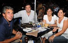 Foto de la galería: Noche de Viernes en Costanera