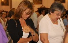 Foto de la galería: A un mes. Todos con las familias