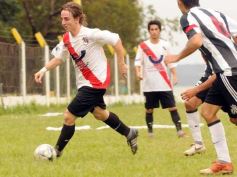 Foto de la galería: A. Posadas 1 - Guaraní 2