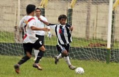 Foto de la galería: A. Posadas 1 - Guaraní 2