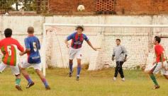 Foto de la galería: Brown 3-Vicov 0