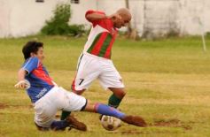 Foto de la galería: Brown 3-Vicov 0