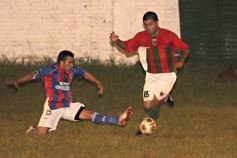 Foto de la galería: Brown 3-Vicov 0
