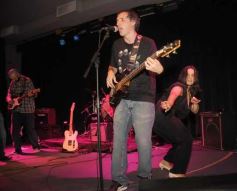 Foto de la galería: Homenaje a pura musica