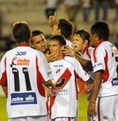 Foto de la galería: Guaraní 3-SP.Patria 0