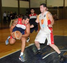 Foto de la galería: Itapua 40-Tokio 84