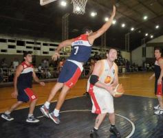 Foto de la galería: Itapua 40-Tokio 84