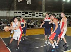 Foto de la galería: Itapua 40-Tokio 84