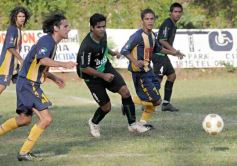 Foto de la galería: El Brete 1-Mitre 1