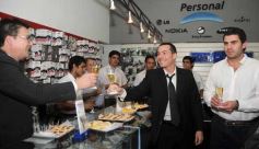 Foto de la galería: Nuevo Local-Mundo Celular