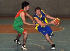 Foto de la galería: Brown 51-Mitre 87