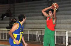 Foto de la galería: Brown 51-Mitre 87