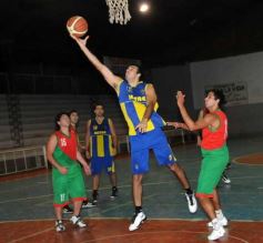 Foto de la galería: Brown 51-Mitre 87