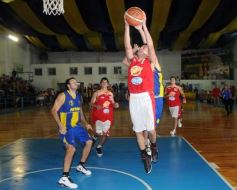 Foto de la galería: Mitre 76-Tokio 60