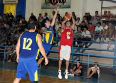 Foto de la galería: Mitre 76-Tokio 60