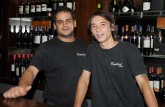 Foto de la galería: Costanera, noche de Viernes