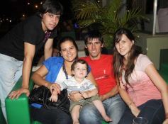 Foto de la galería: Costanera, noche de Viernes