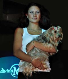 Foto de la galería: Desfile con Claudia Ciardone