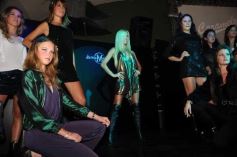 Foto de la galería: Desfile con Claudia Ciardone